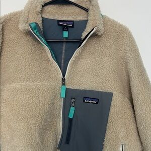 Patagonia Sherpa Fleece Jacket - Cream and Gray